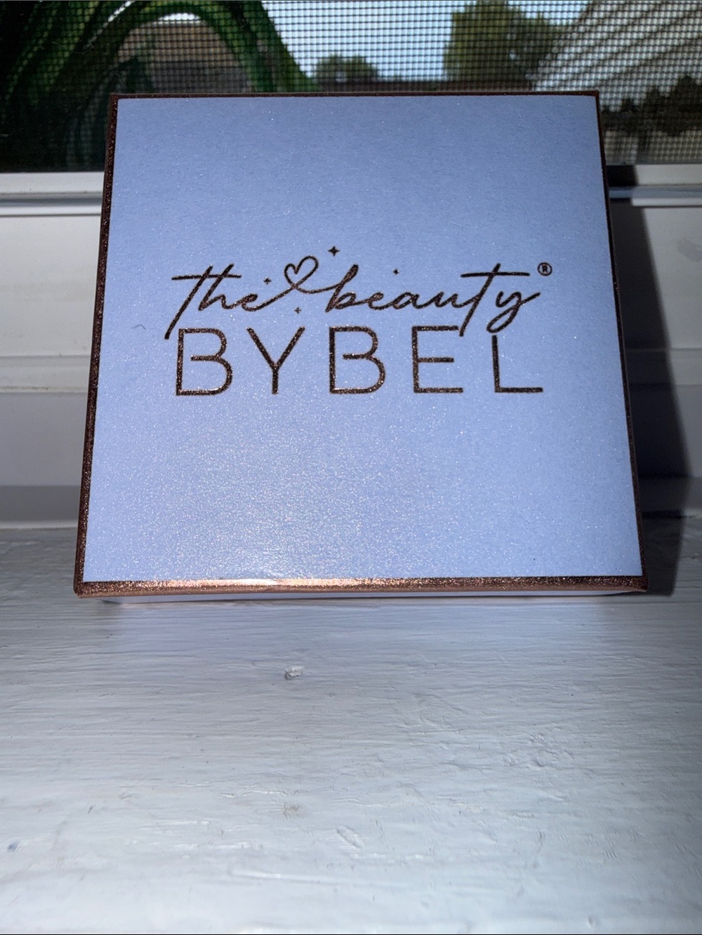The Beauty By Bel compact highlighter shade libra